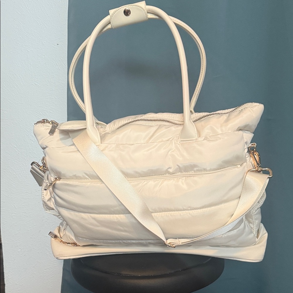 Chic Cream Tote Bag with Adjustable Strap